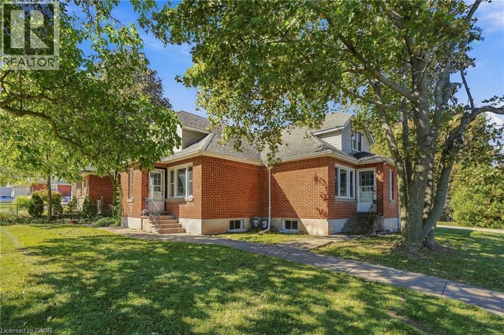 20 CHERRYHILL Drive Unit# B, Grimsby, Ontario