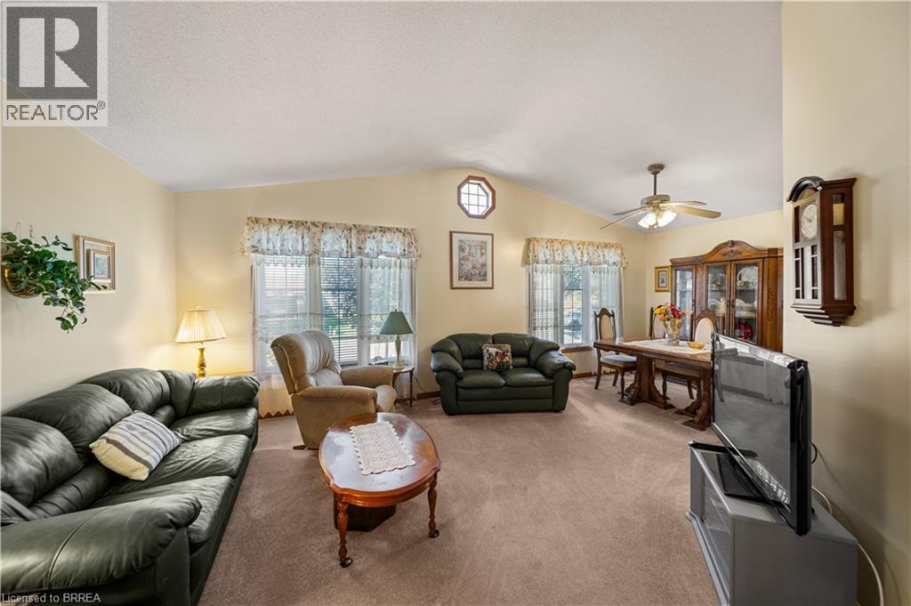 58 Olivetree Road, Brantford, Ontario  N3R 7X2 - Photo 9 - 40864921