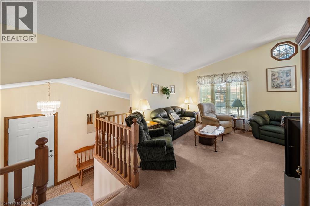 58 Olivetree Road, Brantford, Ontario  N3R 7X2 - Photo 7 - 40864921