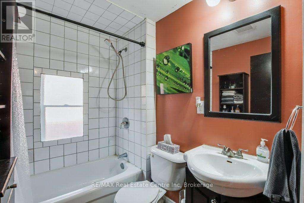 207 Waterloo Avenue, Guelph, Ontario  N1H 3J4 - Photo 16 - X13829534