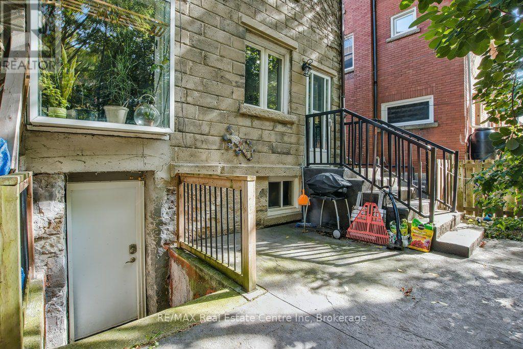 207 Waterloo Avenue, Guelph, Ontario  N1H 3J4 - Photo 20 - X13829534