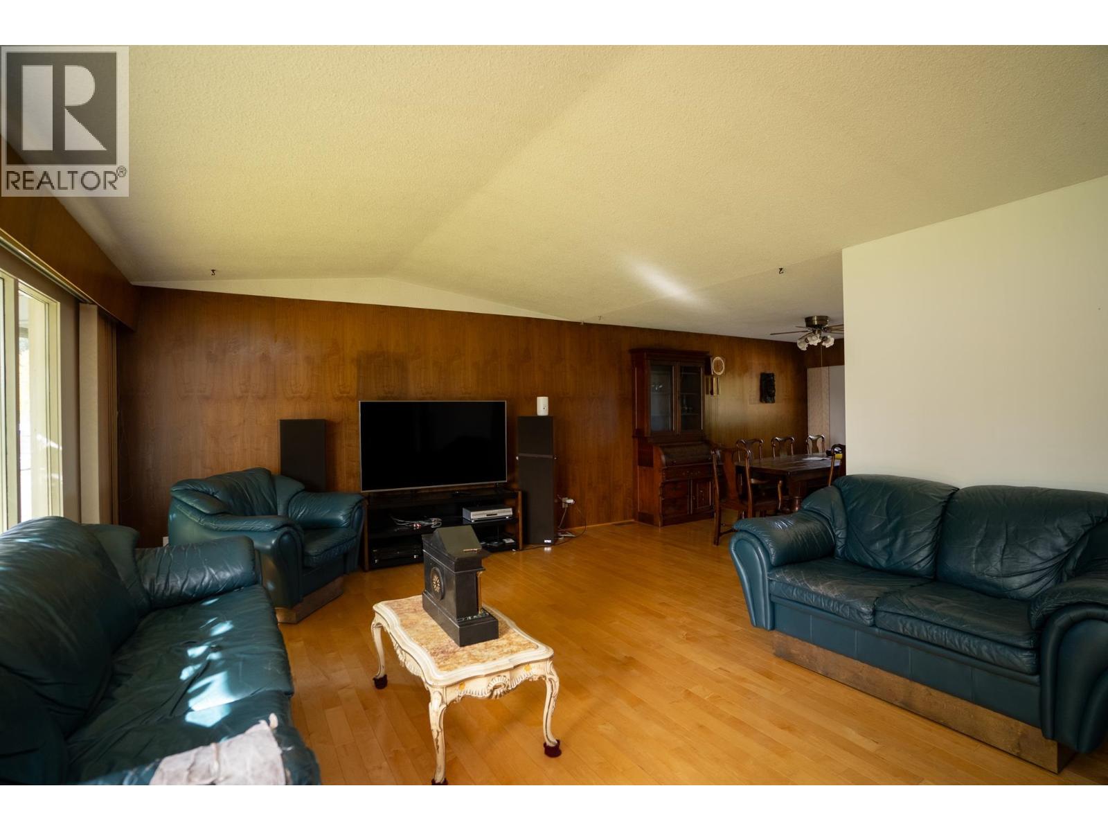 4334 Eaglenest Crescent, Prince George, British Columbia V2M 4Y6 - Photo 6 - R3169639