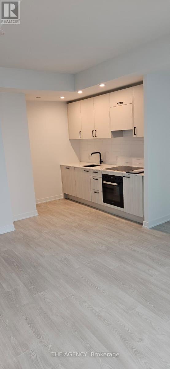 2005 - 1 Quarrington Lane, Toronto, Ontario  M3C 0S4 - Photo 7 - C13829604