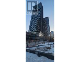 2005 - 1 QUARRINGTON LANE, Toronto, Ontario
