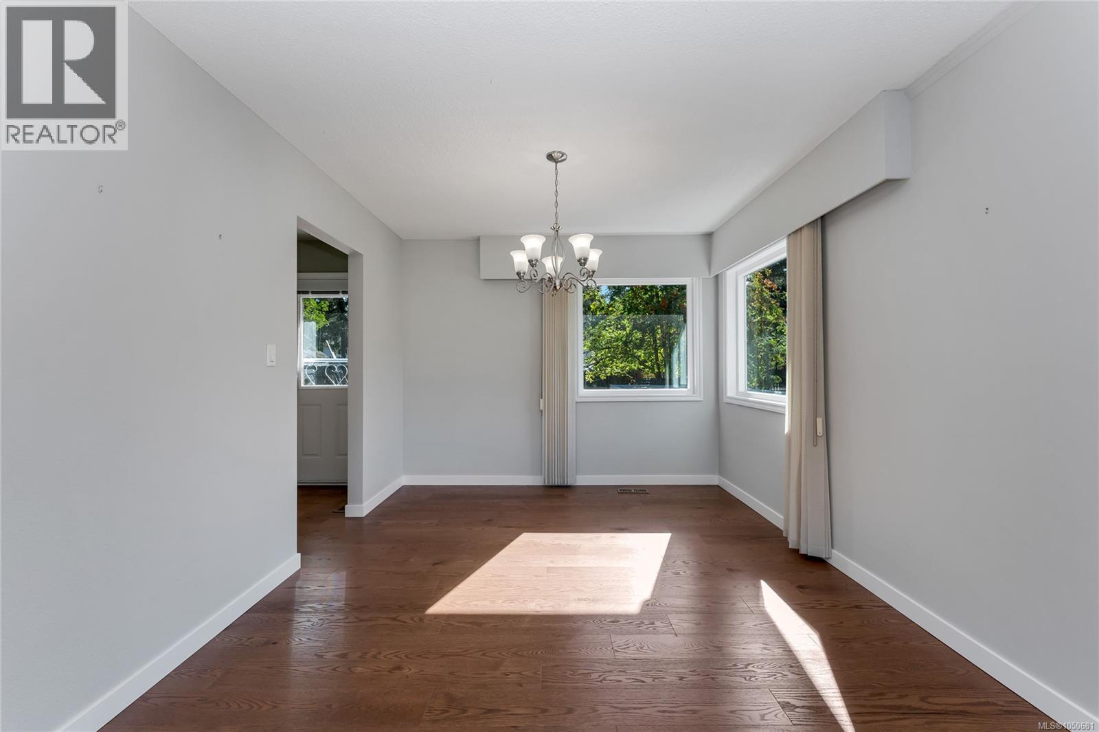 553 Acland Ave, Colwood, British Columbia  V9C 2N5 - Photo 10 - 1050681