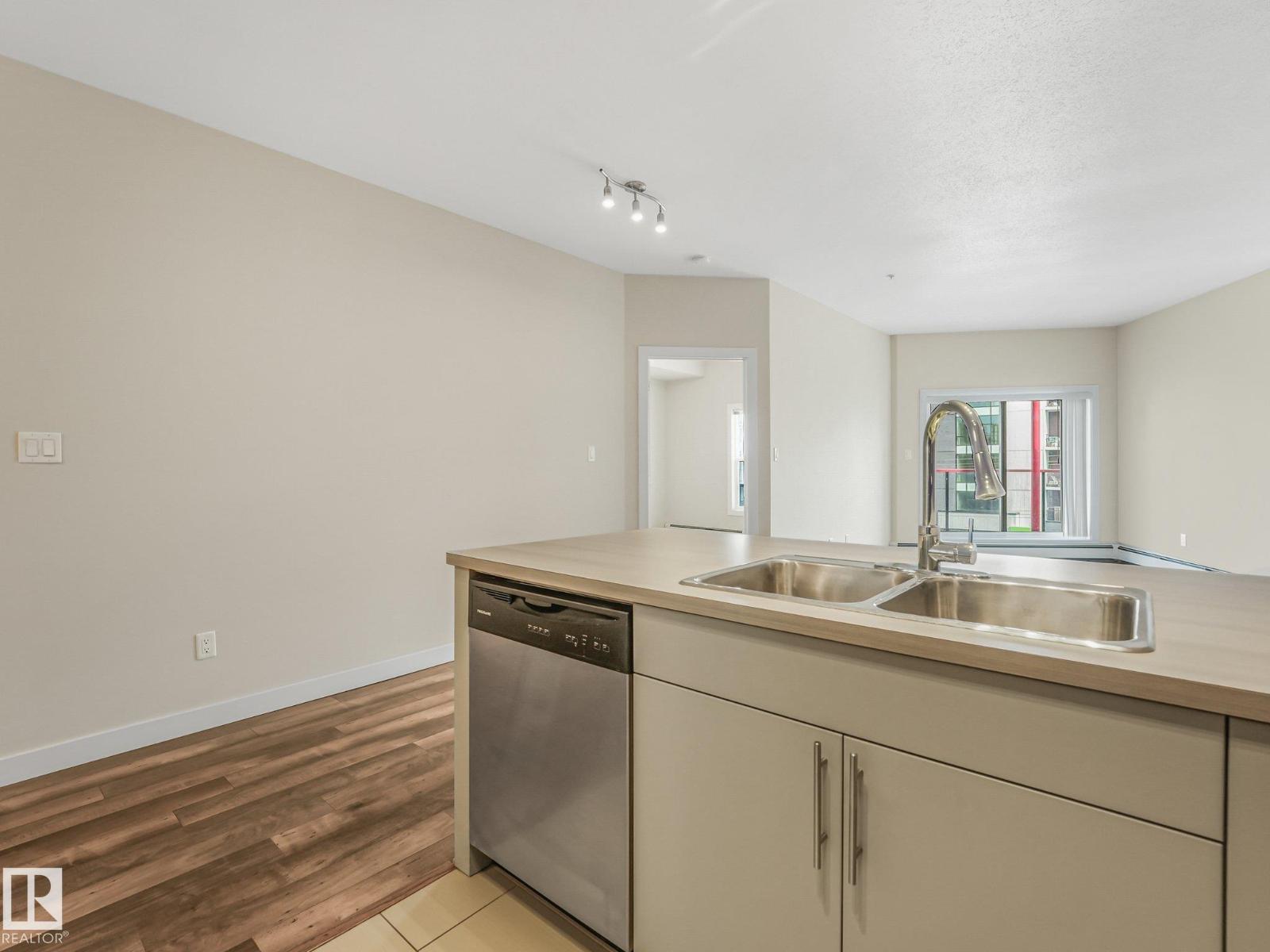 #408 10611 117 St Nw, Edmonton, Alberta  T5H 0G6 - Photo 13 - E4510458