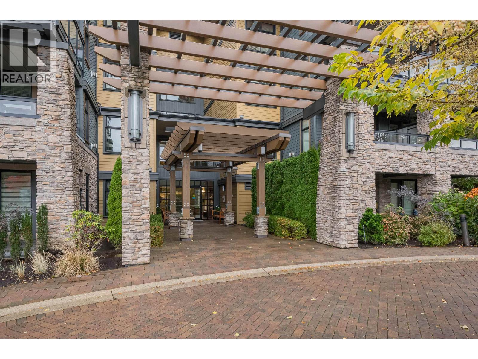 101 5099 Springs Boulevard, Tsawwassen, British Columbia  V4M 0A2 - Photo 3 - R3131276
