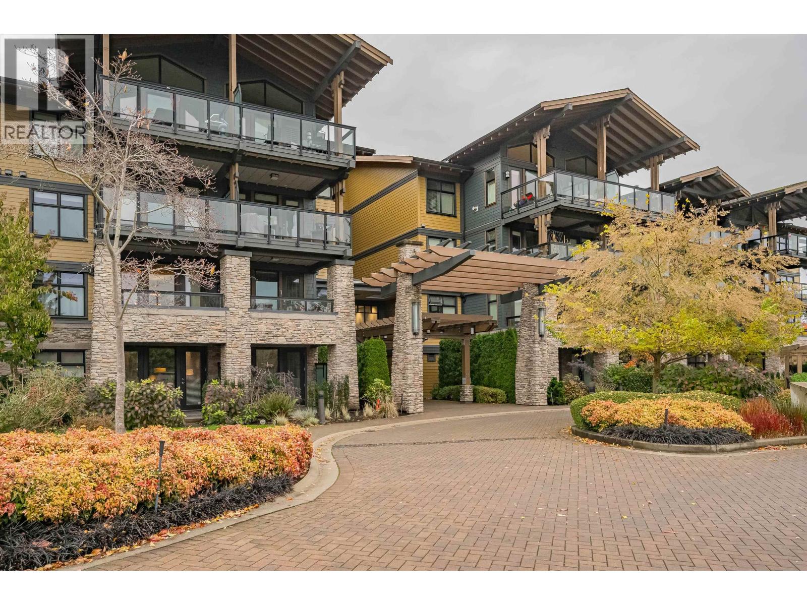 101 5099 Springs Boulevard, Tsawwassen, British Columbia  V4M 0A2 - Photo 2 - R3131276