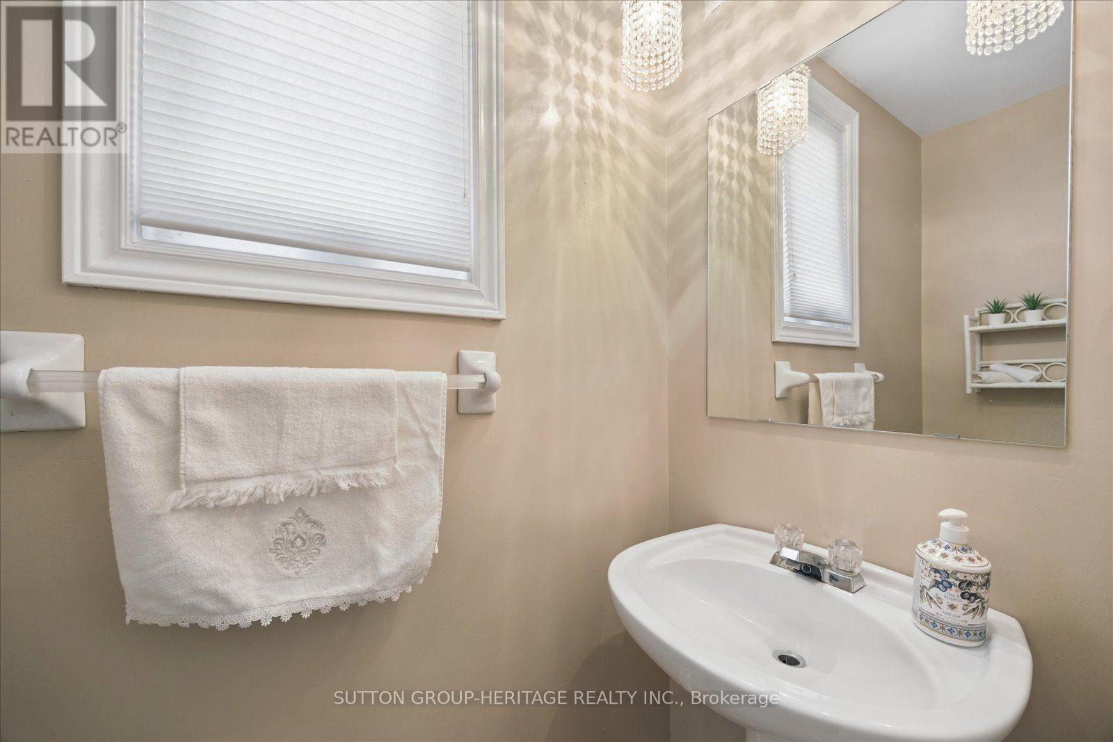 14 - 29 Alexis Way, Whitby, Ontario  L1R 2N9 - Photo 20 - E13829612