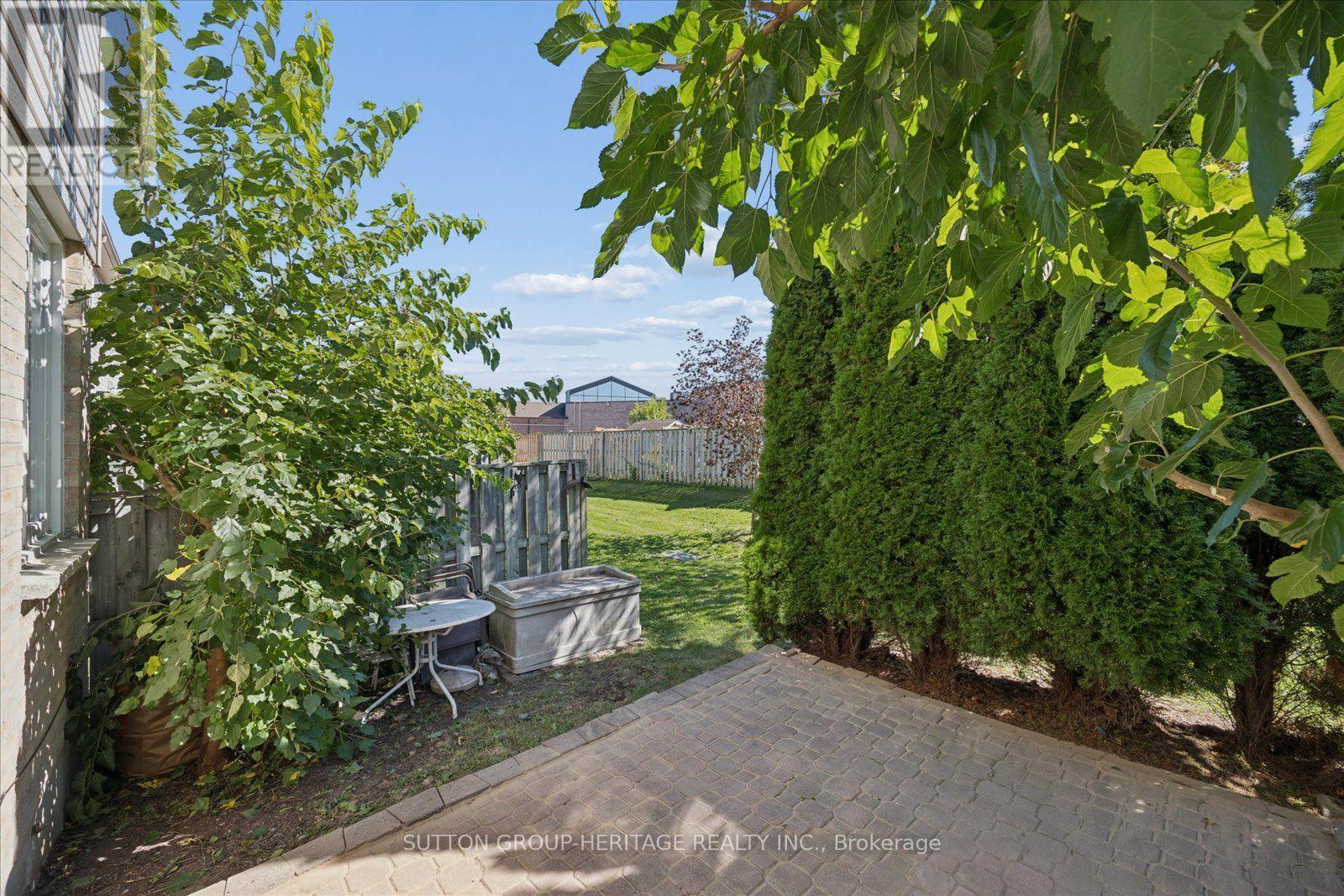 14 - 29 Alexis Way, Whitby, Ontario  L1R 2N9 - Photo 35 - E13829612