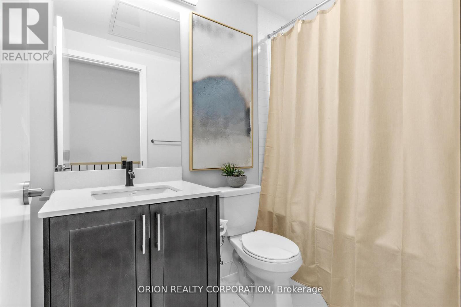 110 - 201 Brock Street S, Whitby, Ontario  L1N 0P8 - Photo 17 - E13644174