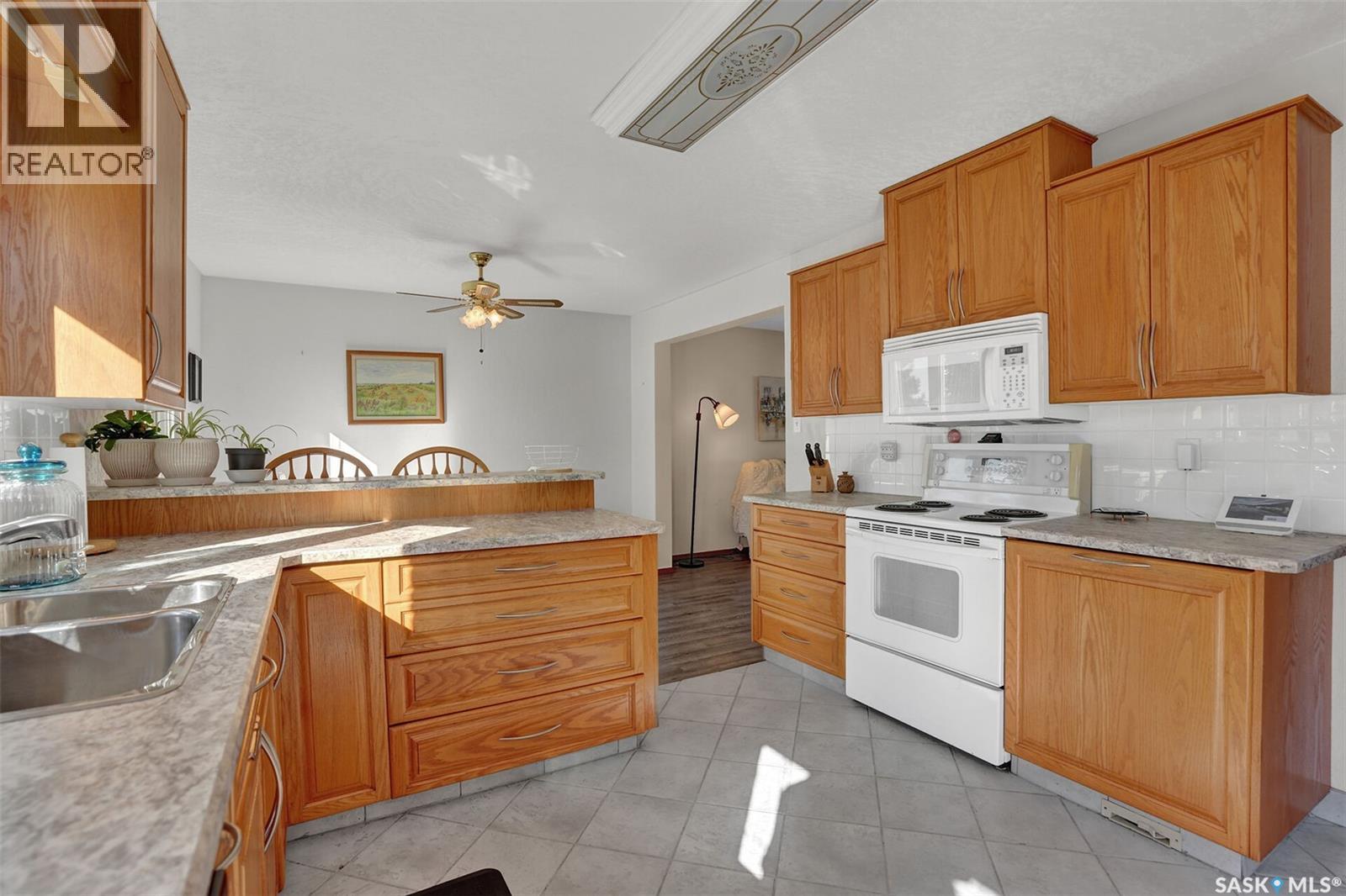35 Litzenberger Crescent, Regina, Saskatchewan  S4R 6G7 - Photo 10 - SK049467