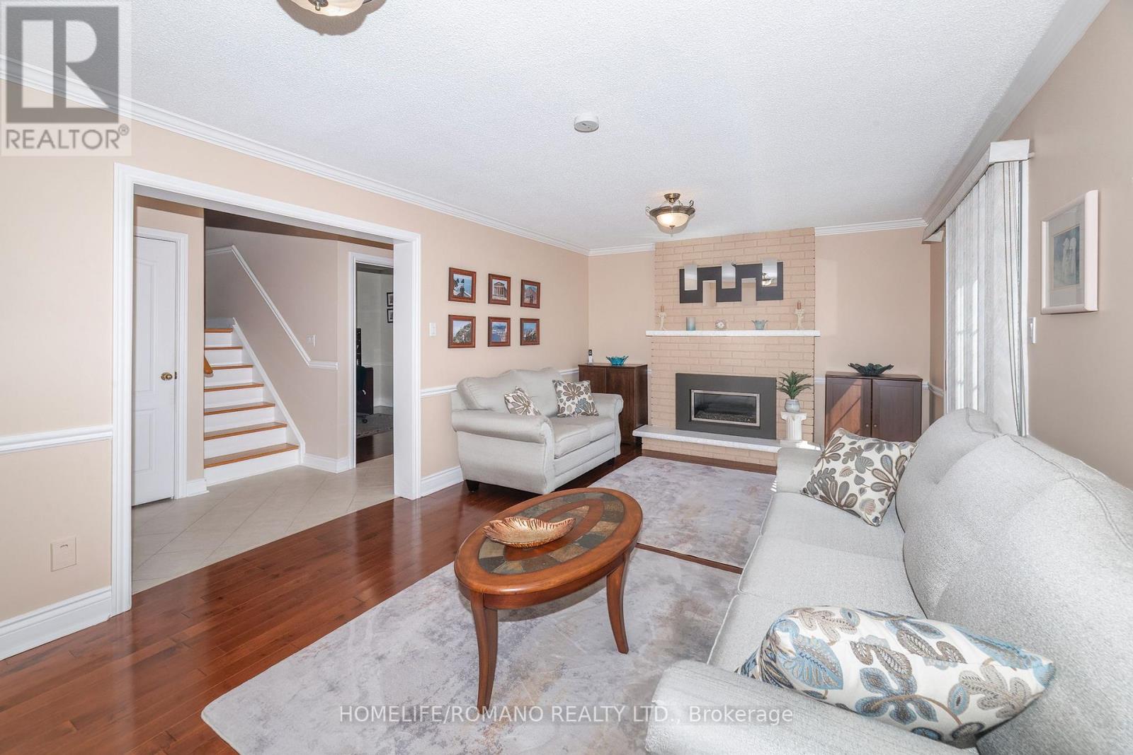 915 Lovingston Crescent, Mississauga, Ontario  L4W 3S6 - Photo 20 - W13829158