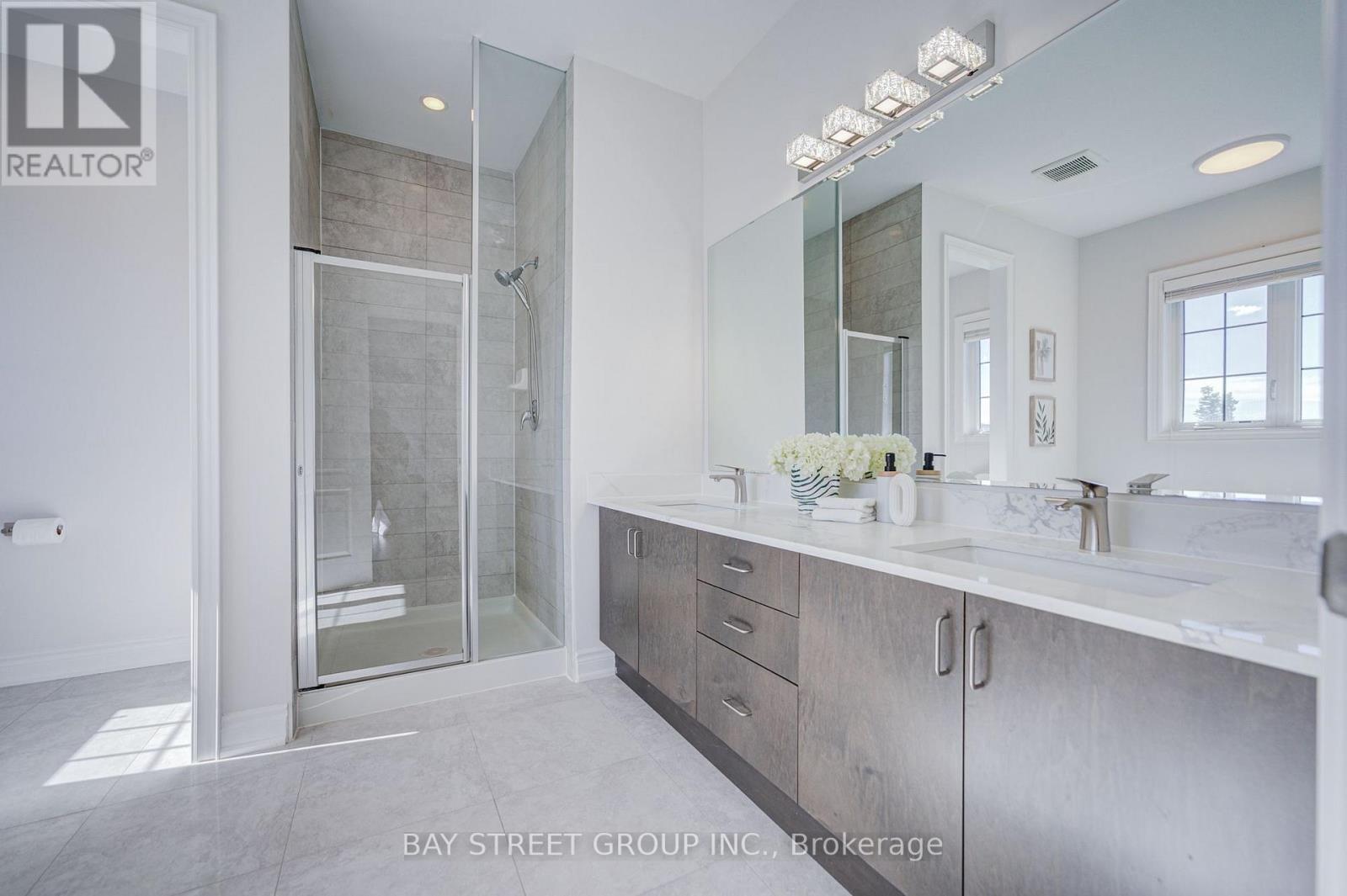 3189 Buttonbush Trail, Oakville, Ontario  L6H 0T4 - Photo 29 - W13827962