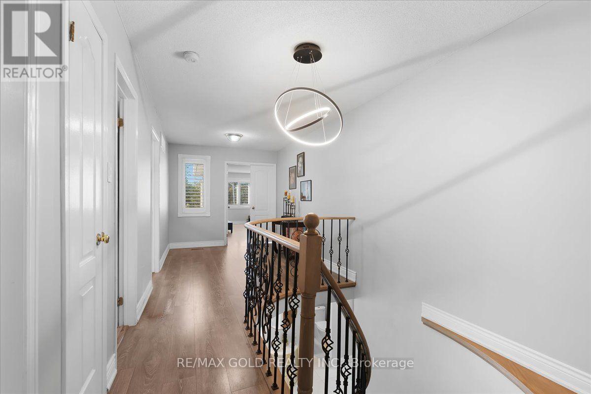 1484 Rose Haven Road, Mississauga, Ontario  L5V 1G8 - Photo 17 - W13829536