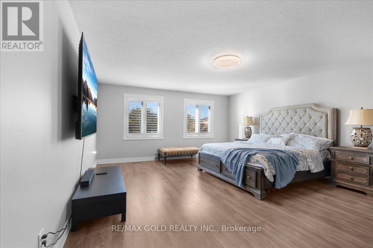 1484 Rose Haven Road, Mississauga, Ontario  L5V 1G8 - Photo 18 - W13829536