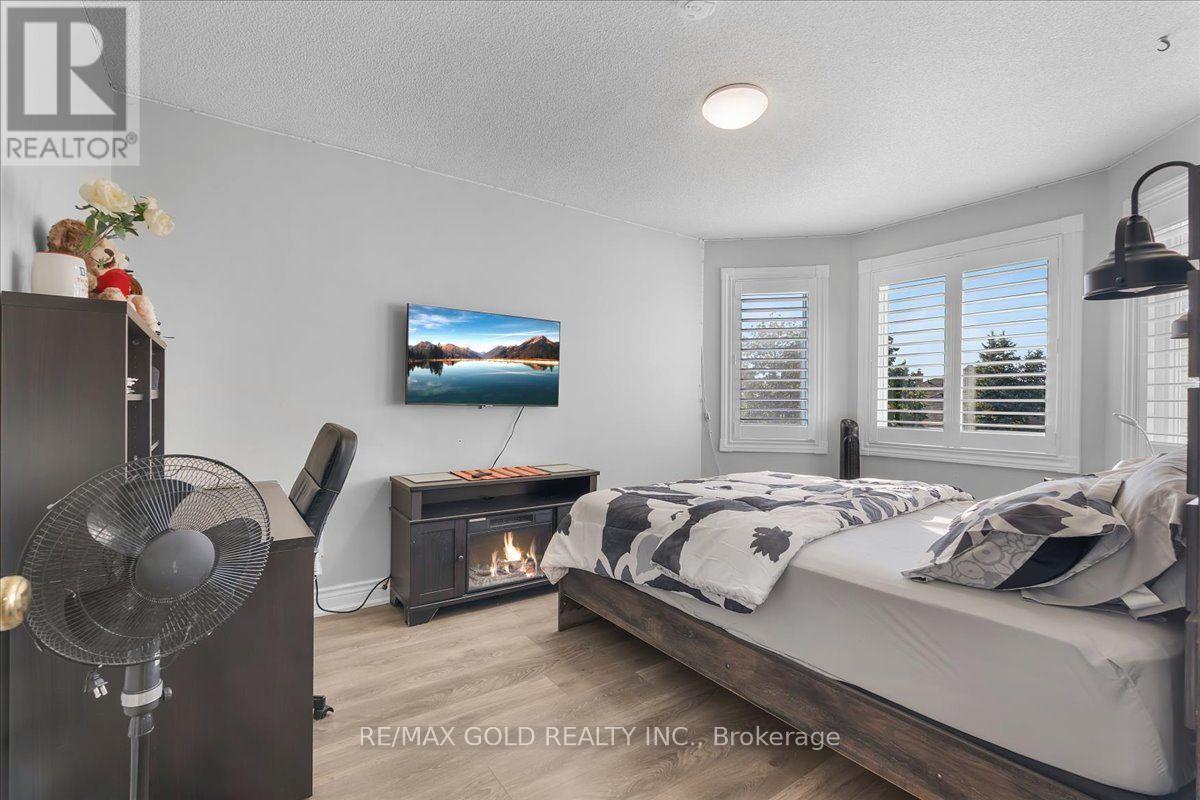 1484 Rose Haven Road, Mississauga, Ontario  L5V 1G8 - Photo 23 - W13829536