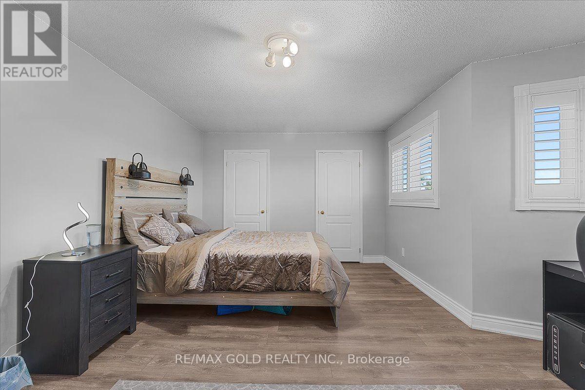 1484 Rose Haven Road, Mississauga, Ontario  L5V 1G8 - Photo 27 - W13829536
