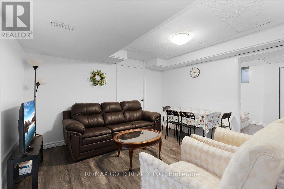 1484 Rose Haven Road, Mississauga, Ontario  L5V 1G8 - Photo 31 - W13829536