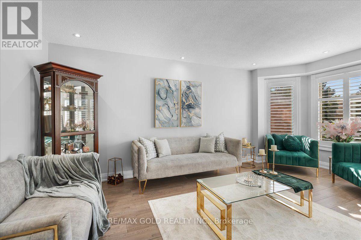 1484 Rose Haven Road, Mississauga, Ontario  L5V 1G8 - Photo 6 - W13829536