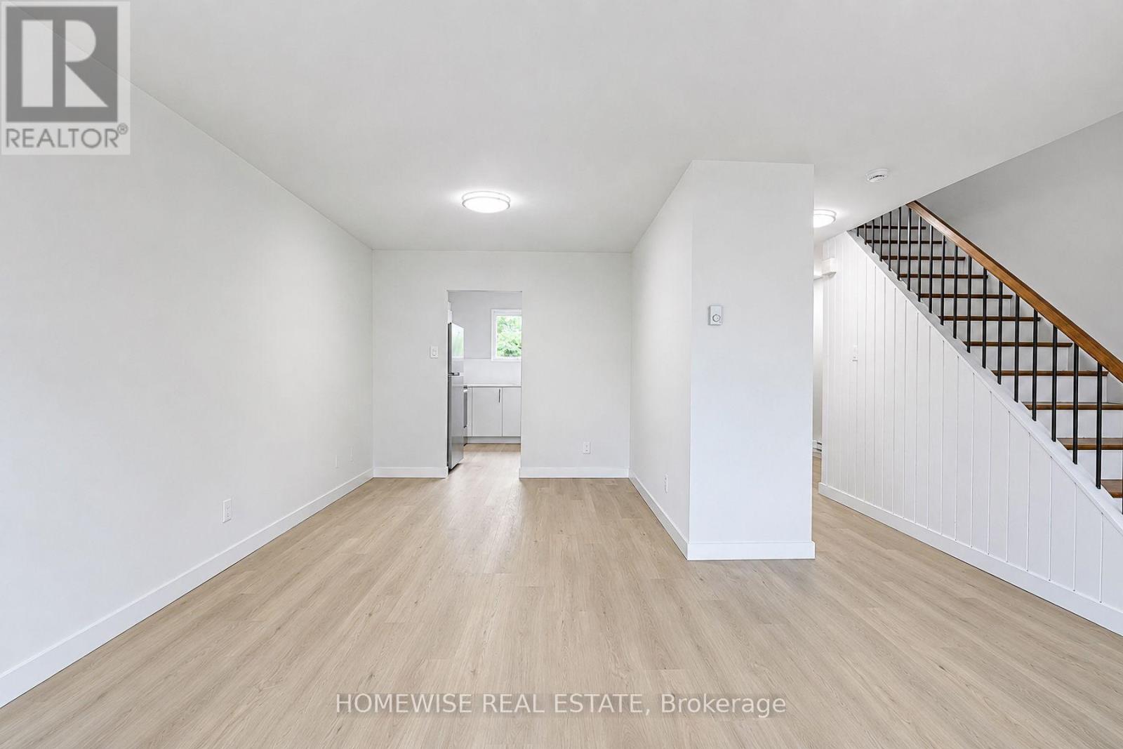27 - 1350 Winding Trail, Mississauga, Ontario  L4Y 2T8 - Photo 11 - W13829558
