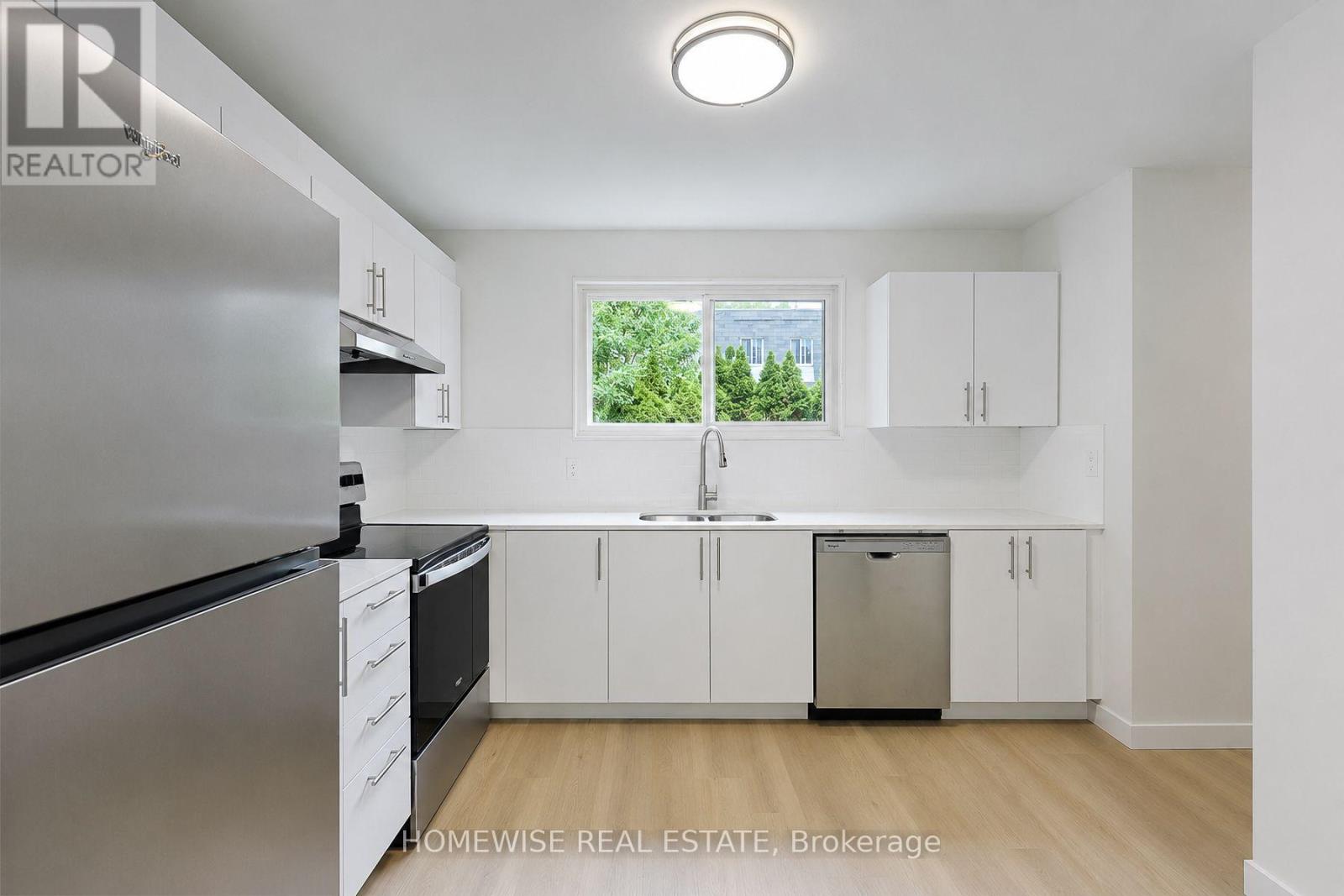 27 - 1350 Winding Trail, Mississauga, Ontario  L4Y 2T8 - Photo 14 - W13829558