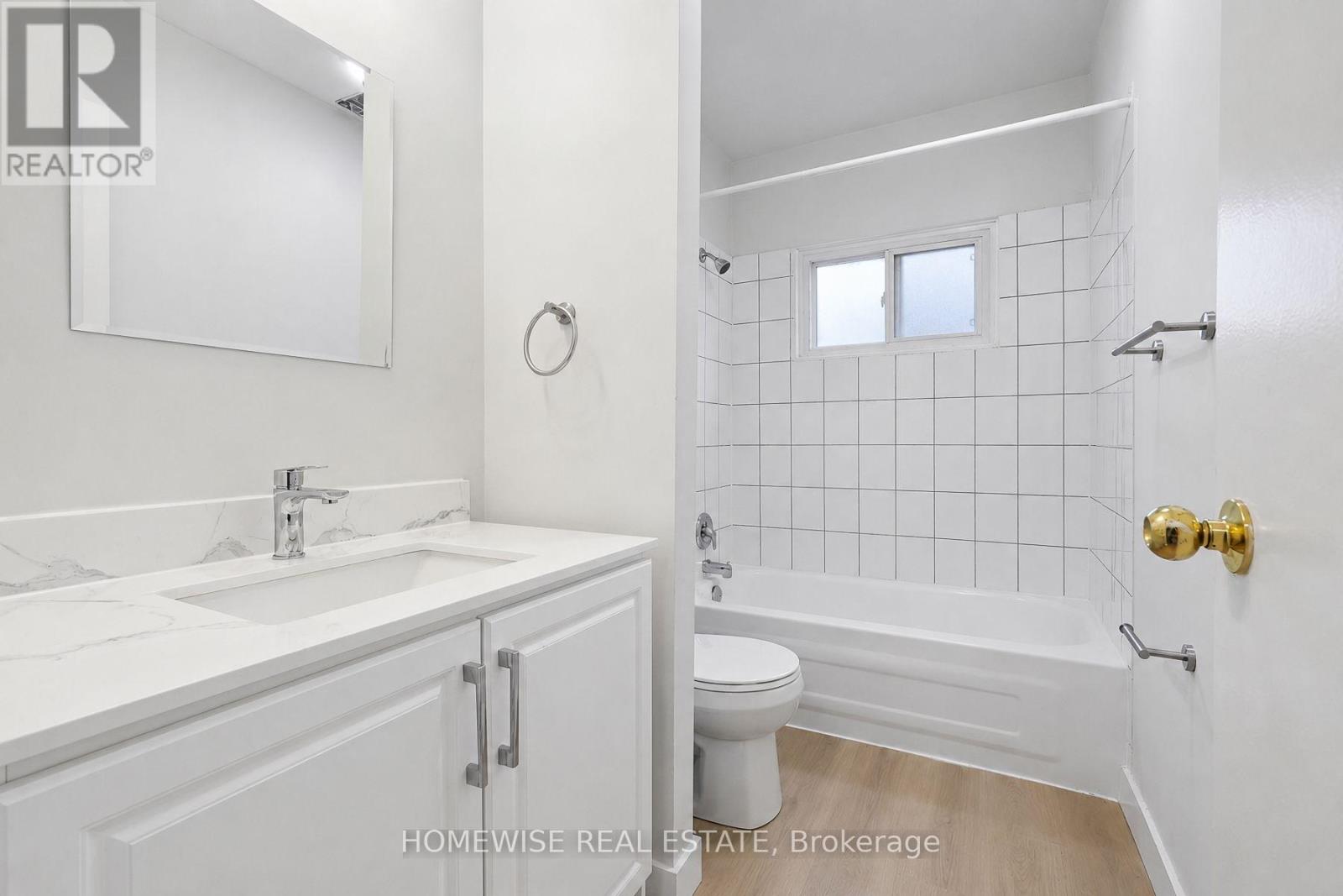 27 - 1350 Winding Trail, Mississauga, Ontario  L4Y 2T8 - Photo 17 - W13829558