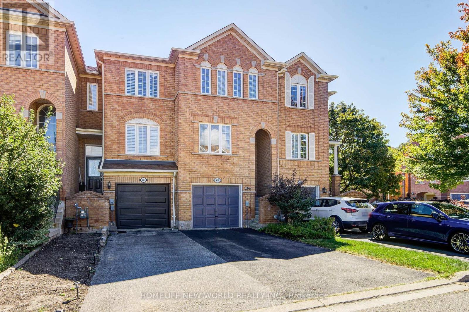 410 Fairgate Way, Oakville, Ontario  L6H 6Y1 - Photo 2 - W13829560