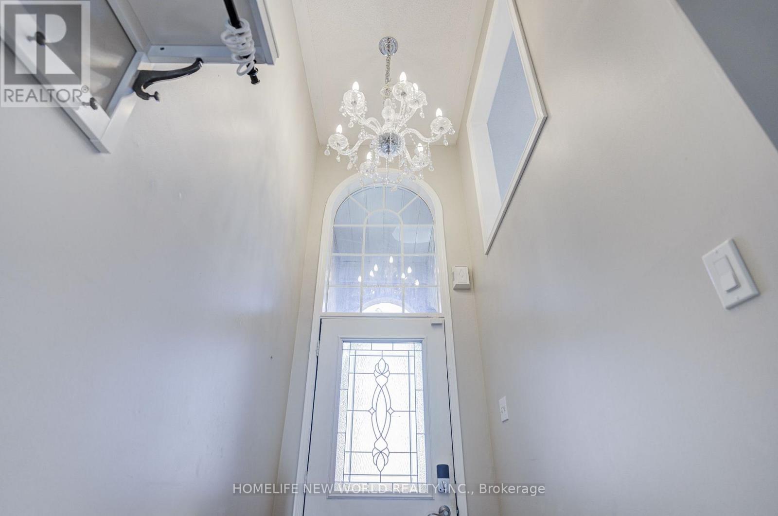 410 Fairgate Way, Oakville, Ontario  L6H 6Y1 - Photo 4 - W13829560