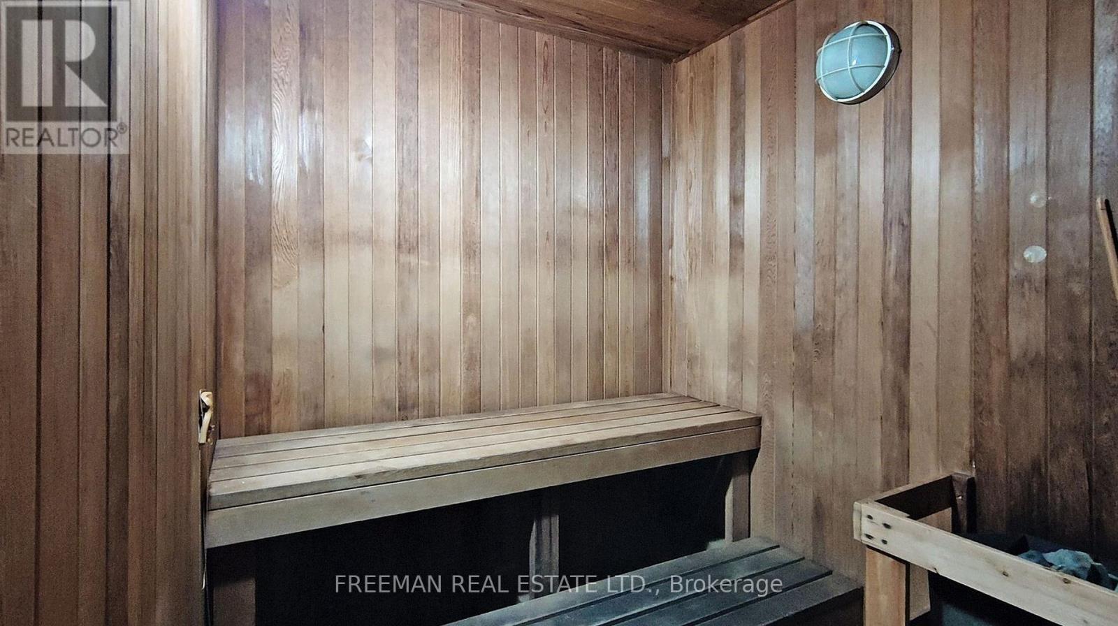 Th108 - 5 Valhalla Inn Road, Toronto, Ontario M9B 0B1 - Photo 33 - W13829616
