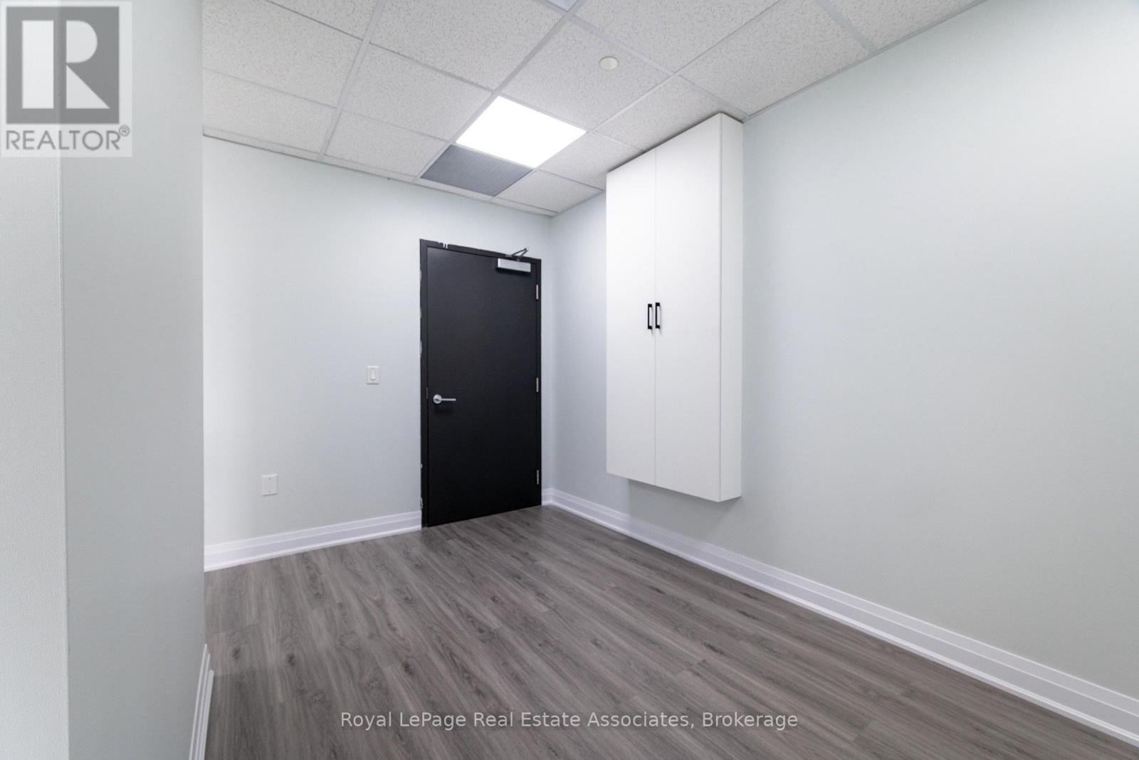 310 - 996 Martin Grove Road, Toronto, Ontario  M9W 4V8 - Photo 14 - W13829634