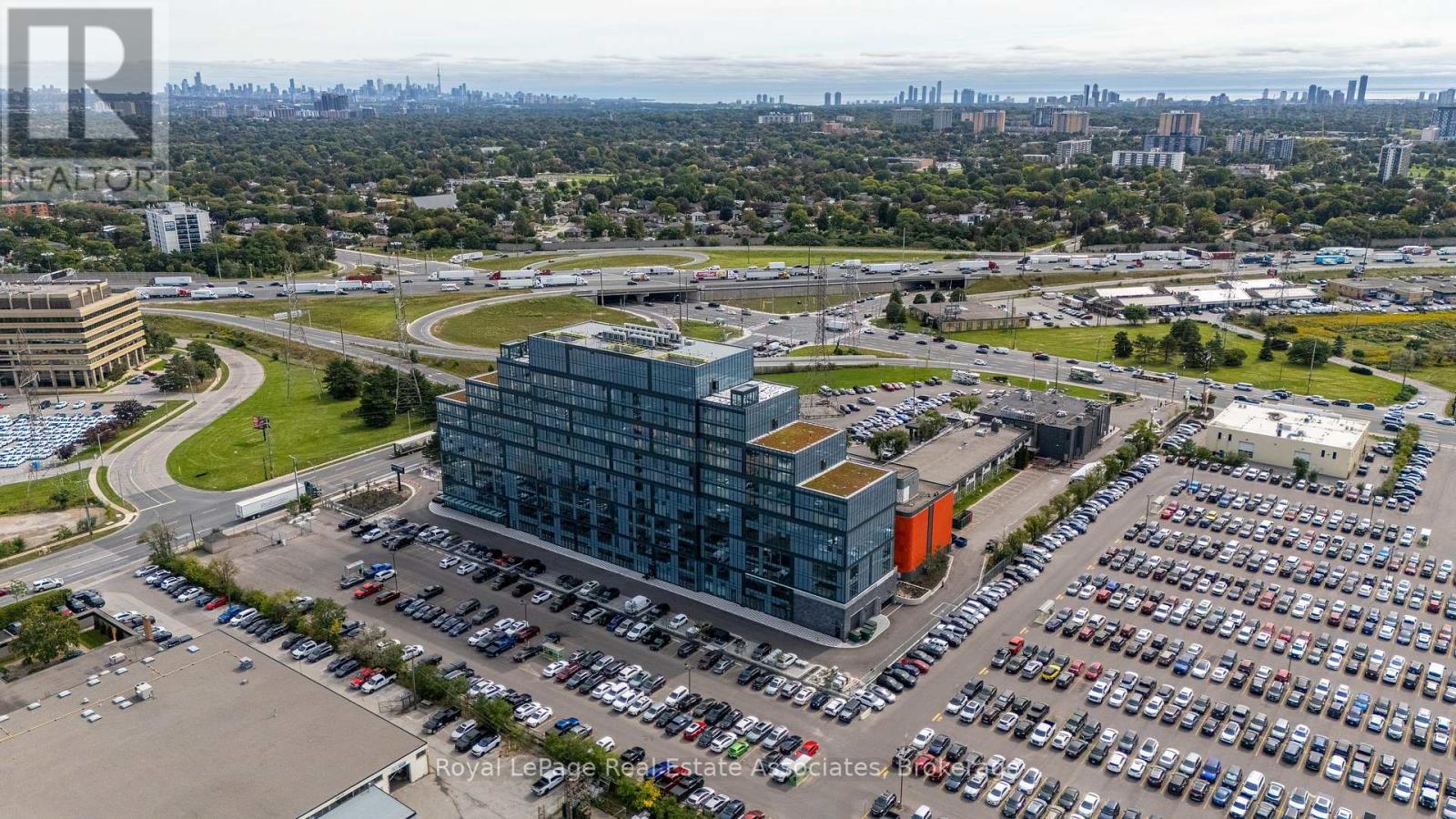 310 - 996 Martin Grove Road, Toronto, Ontario  M9W 4V8 - Photo 18 - W13829634