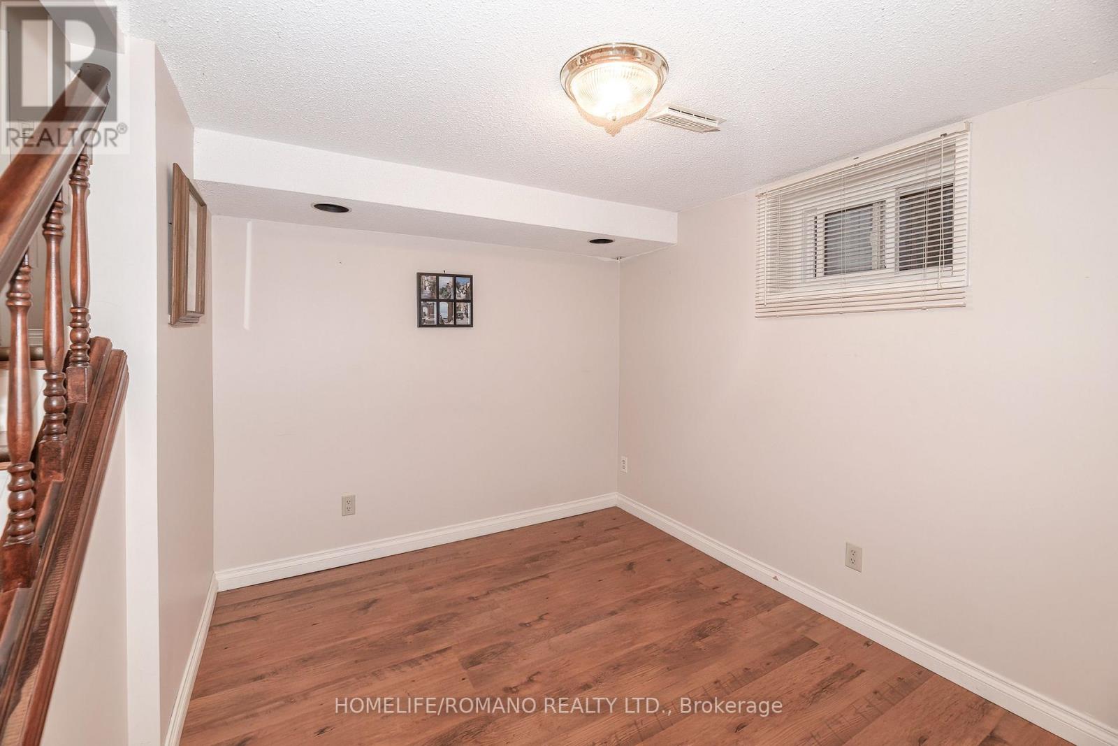 915 Lovingston Crescent, Mississauga, Ontario  L4W 3S6 - Photo 26 - W13829158