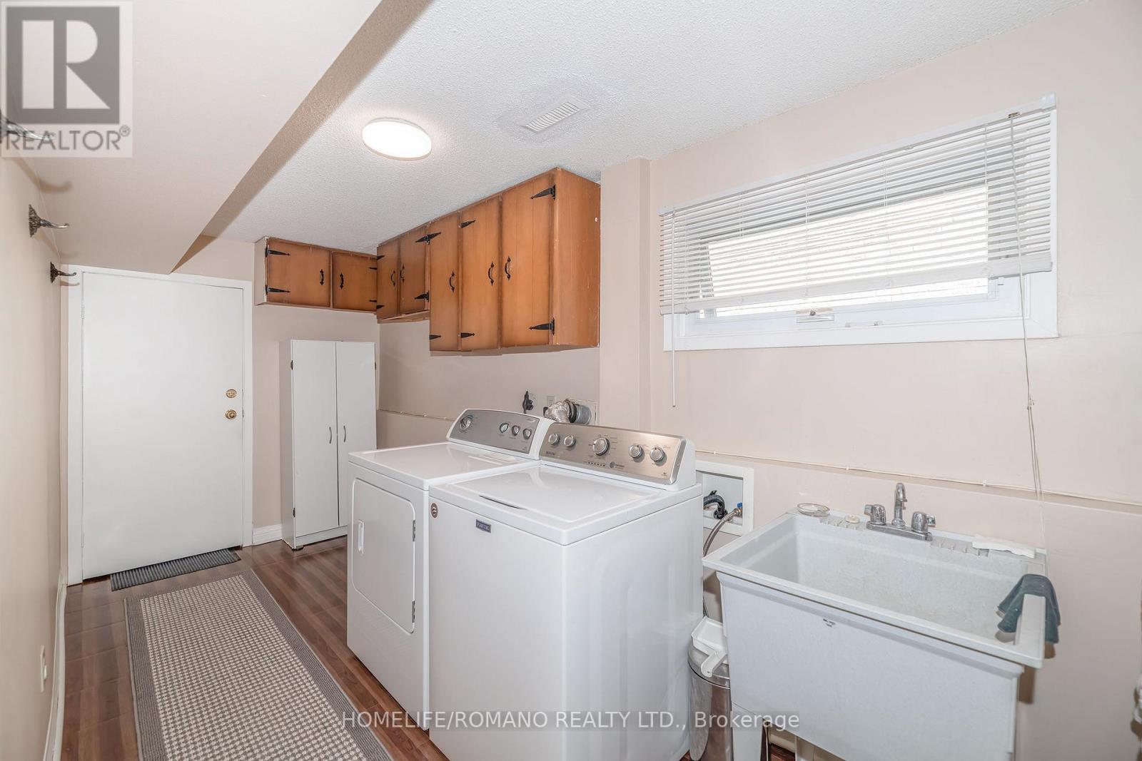 915 Lovingston Crescent, Mississauga, Ontario  L4W 3S6 - Photo 23 - W13829158