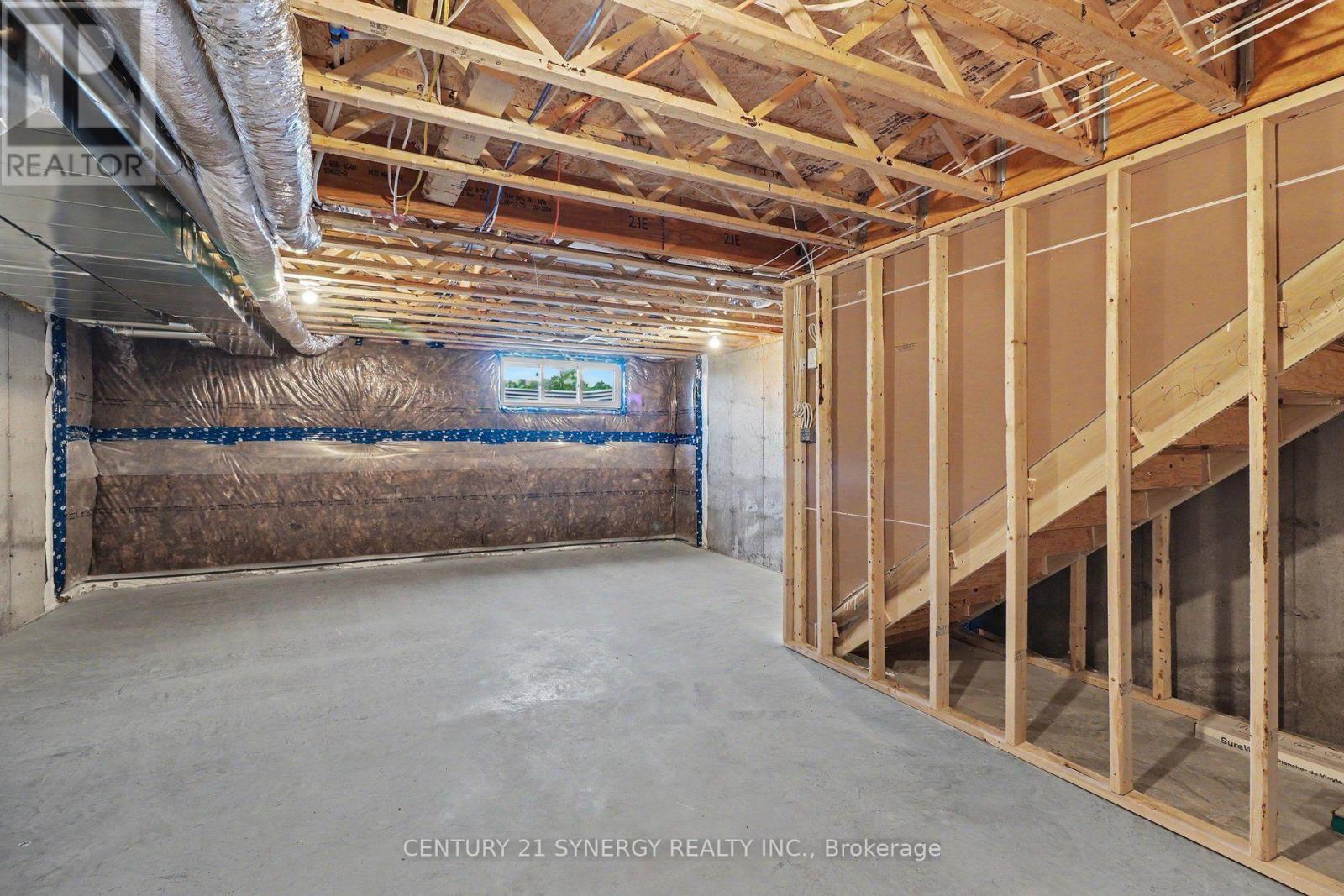 31 Helen Street, North Stormont, Ontario  K0A 1R0 - Photo 24 - X12848510