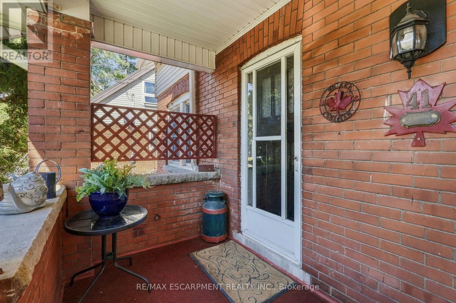41 East 14th Street W, Hamilton, Ontario  L9A 4B3 - Photo 4 - X13829516