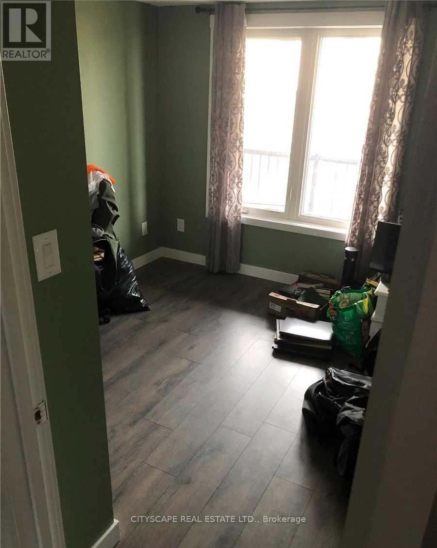 E8 - 160 Rochefort Street, Kitchener, Ontario  N2R 0P5 - Photo 5 - X13829550