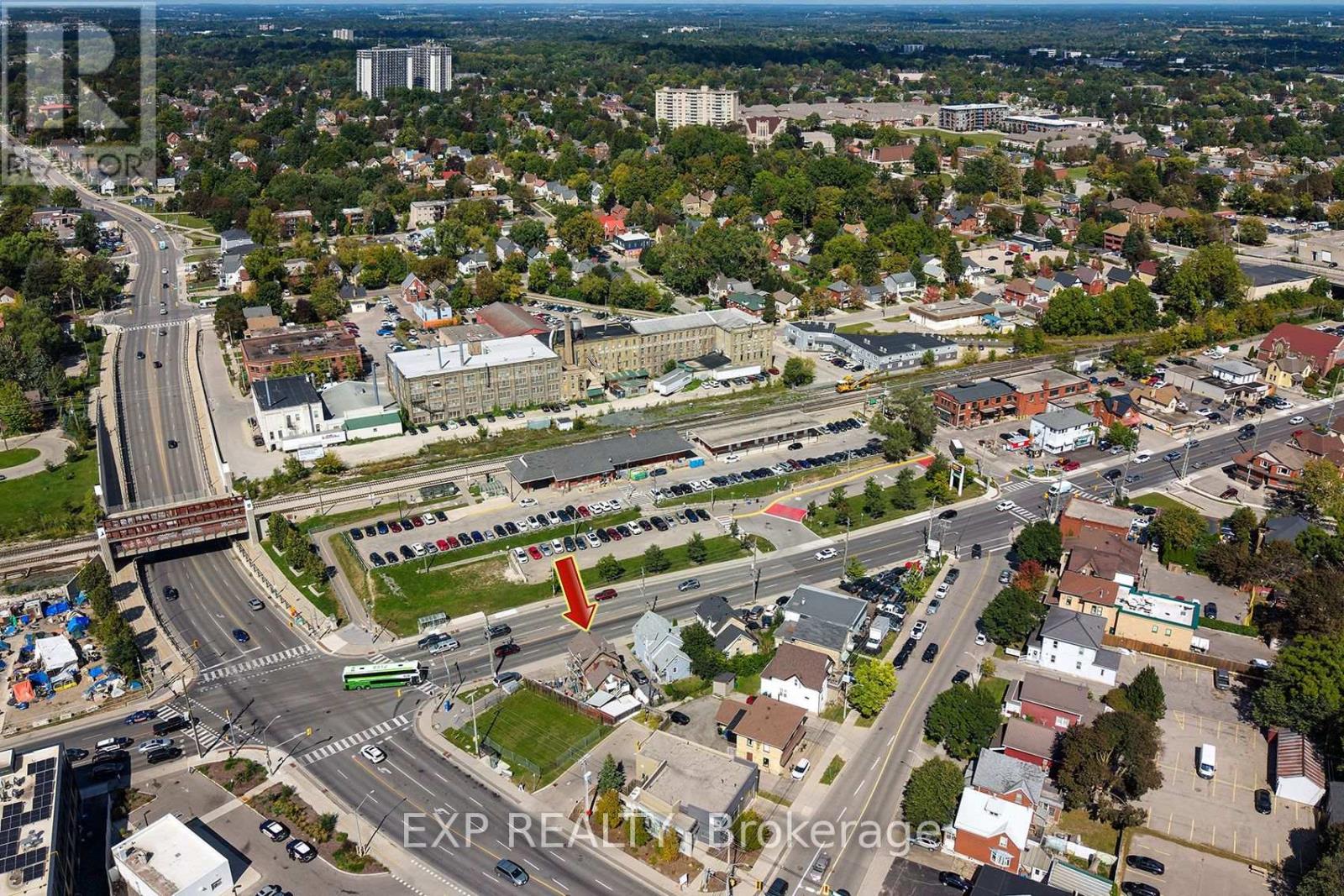 115 Victoria Street N, Kitchener, Ontario  N2H 5C3 - Photo 23 - X13829556