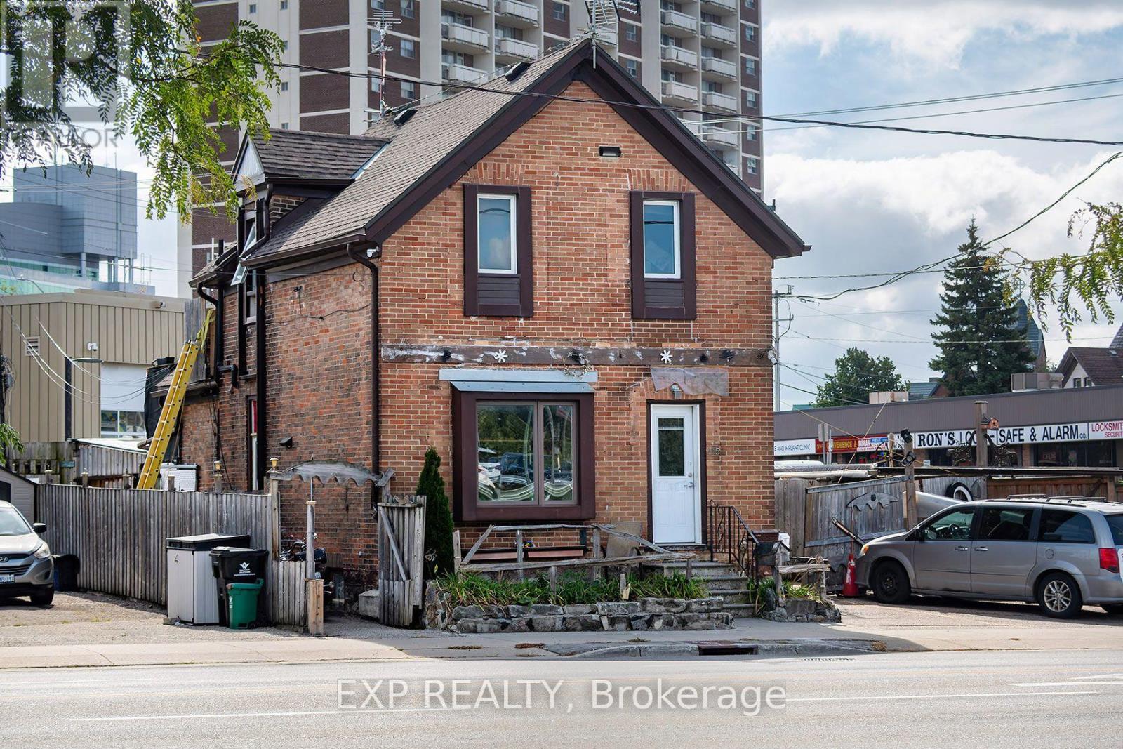 115 Victoria Street N, Kitchener, Ontario  N2H 5C3 - Photo 7 - X13829556