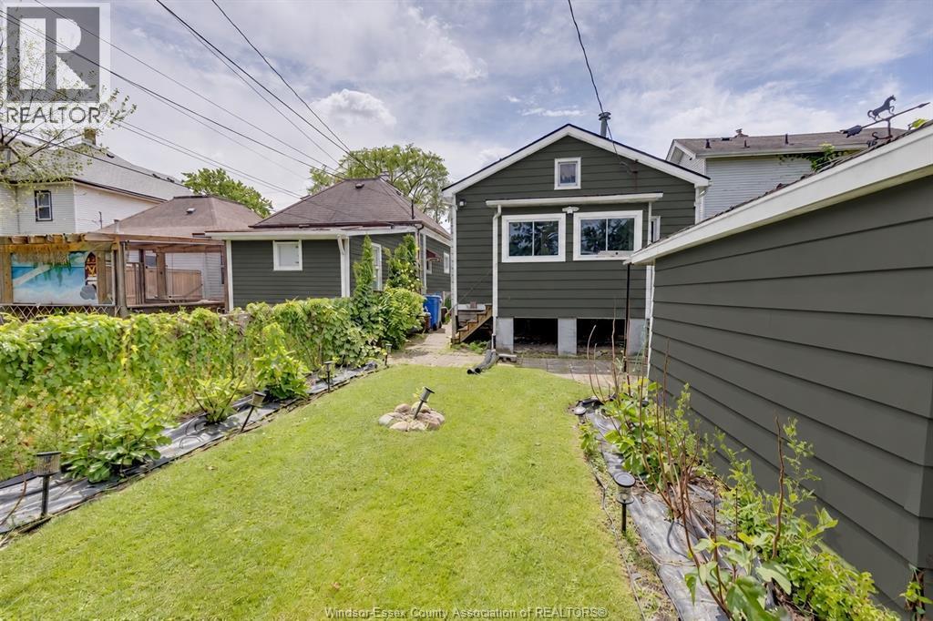 1108 Assumption Street, Windsor, Ontario  N9A 3C4 - Photo 7 - 26020645
