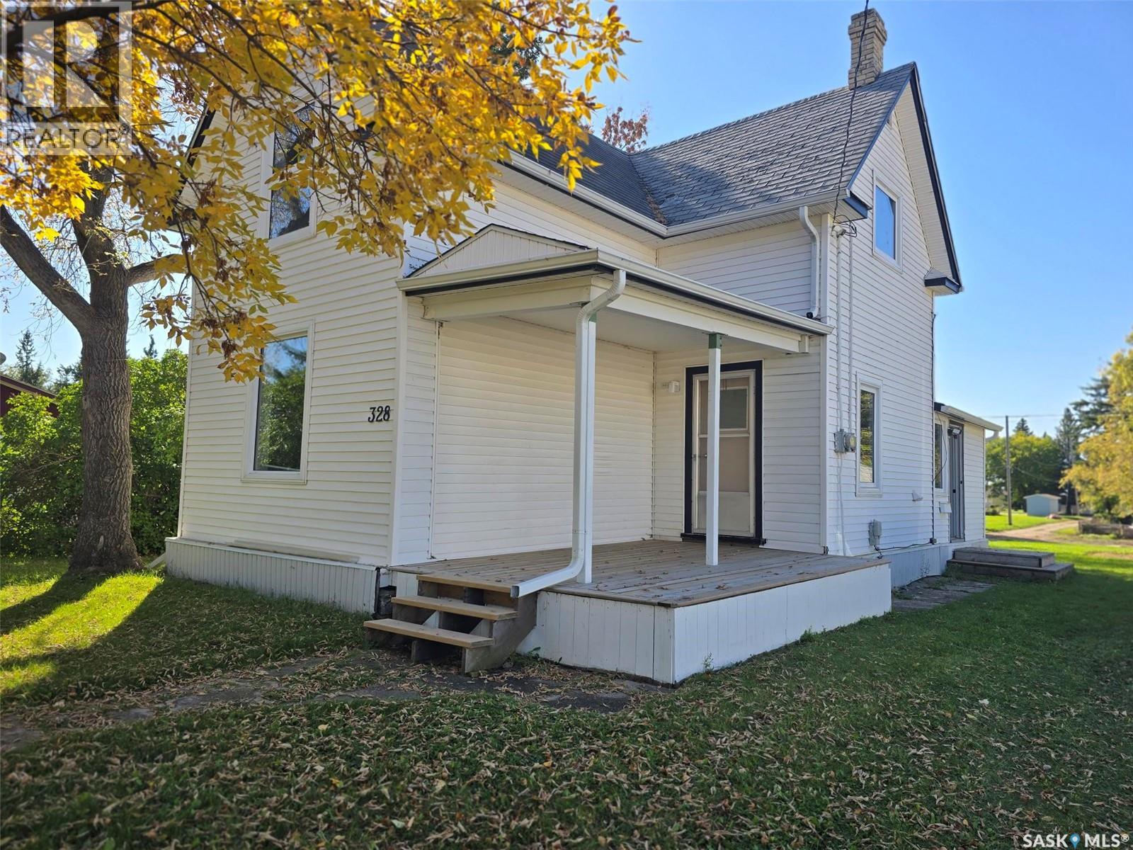 328 6TH AVENUE, Broadview, Saskatchewan