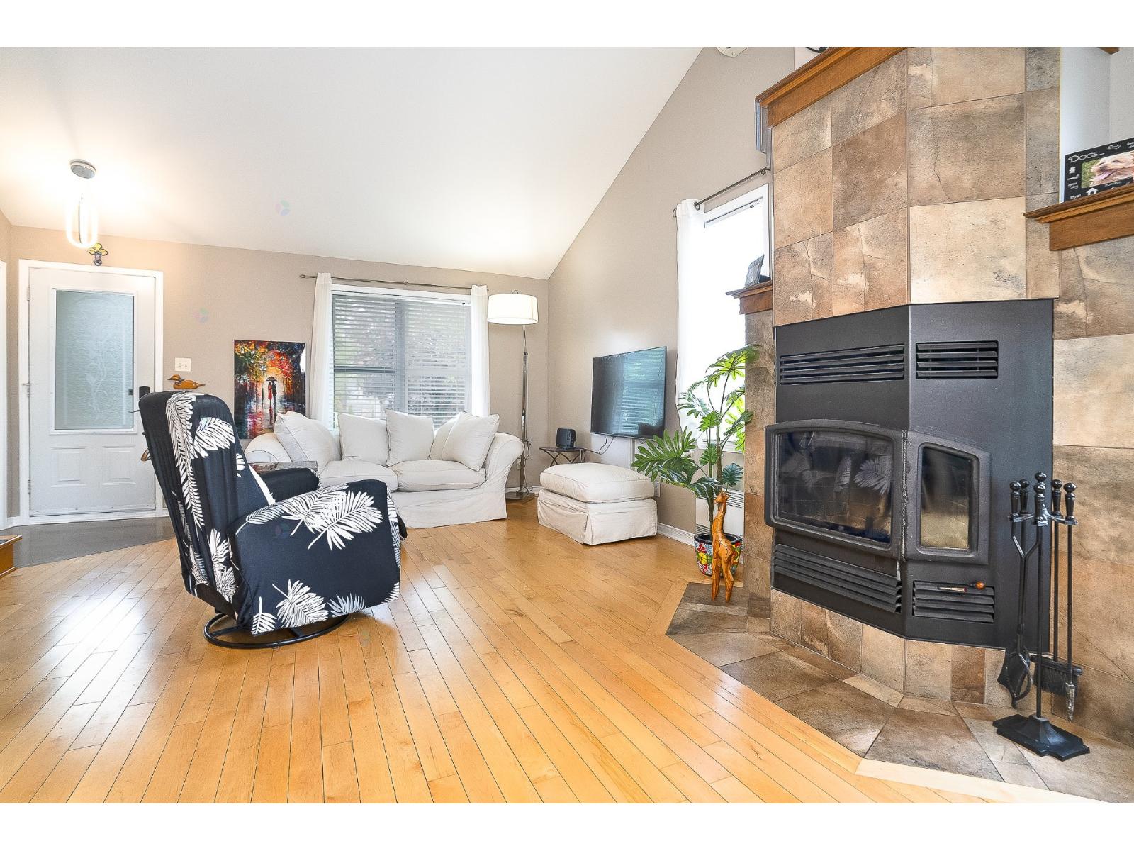 59 Rue du Docteur-Boisvert Saint-Basile-le-Grand Quebec Canada J3N1N2 3