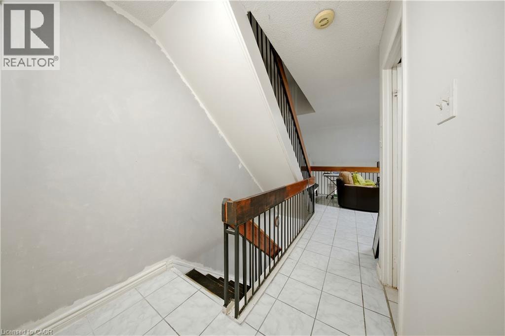 275 Manse Road Unit# 8, Scarborough, Ontario  M1E 4X8 - Photo 14 - 40862466