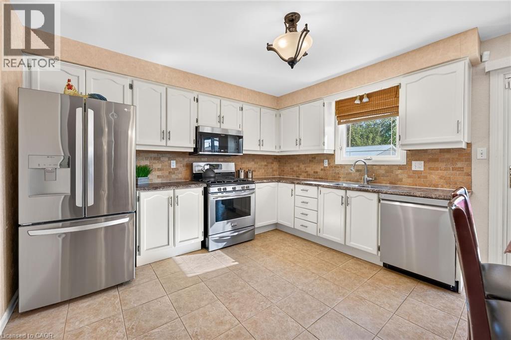 461 Eaglewood Drive, Hamilton, Ontario  L8W 2T1 - Photo 7 - 40866379