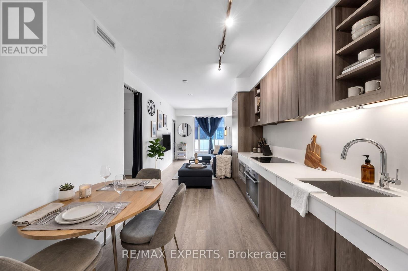 2103 - 101 Erskine Avenue, Toronto, Ontario  M4P 0C5 - Photo 4 - C13726512