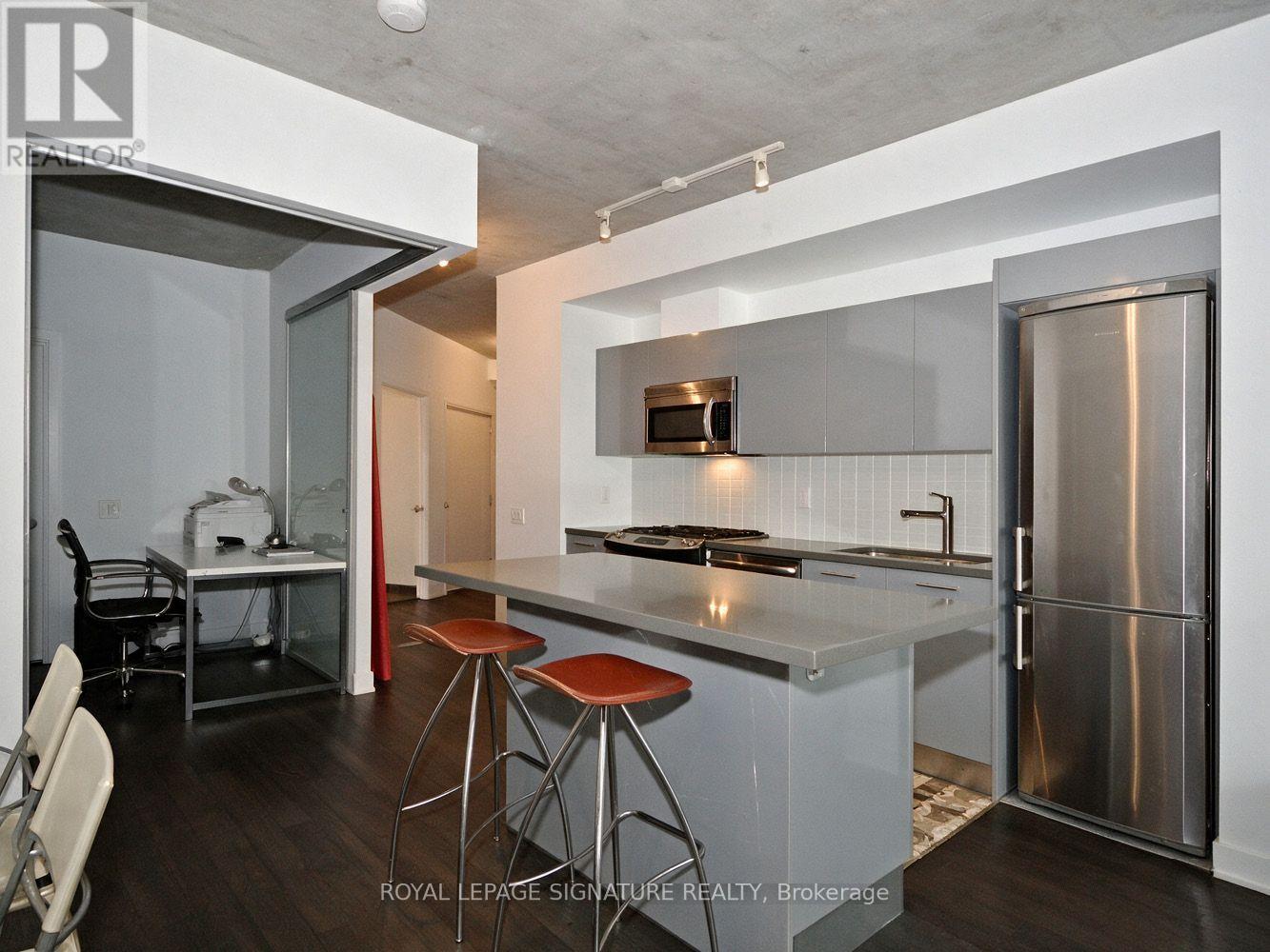 310 - 319 Carlaw Avenue, Toronto, Ontario  M4M 0A4 - Photo 6 - E13827984