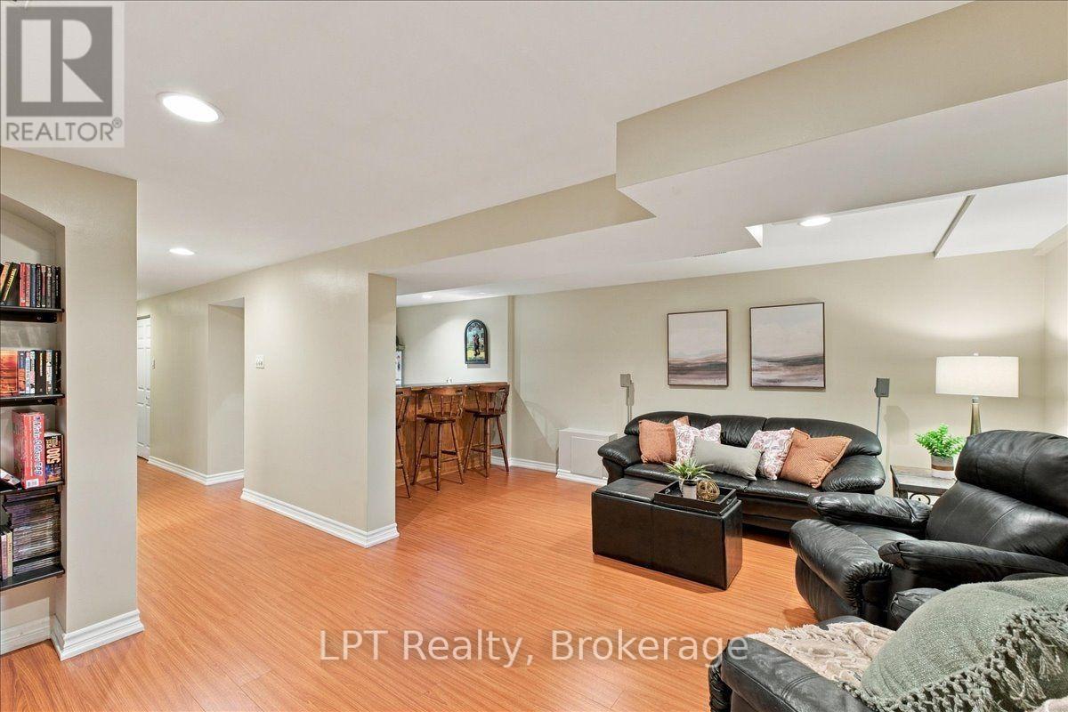 69 Scarfair Pathway, Toronto, Ontario  M1B 4G2 - Photo 26 - E13829732