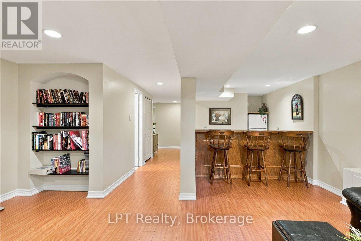 69 Scarfair Pathway, Toronto, Ontario  M1B 4G2 - Photo 29 - E13829732