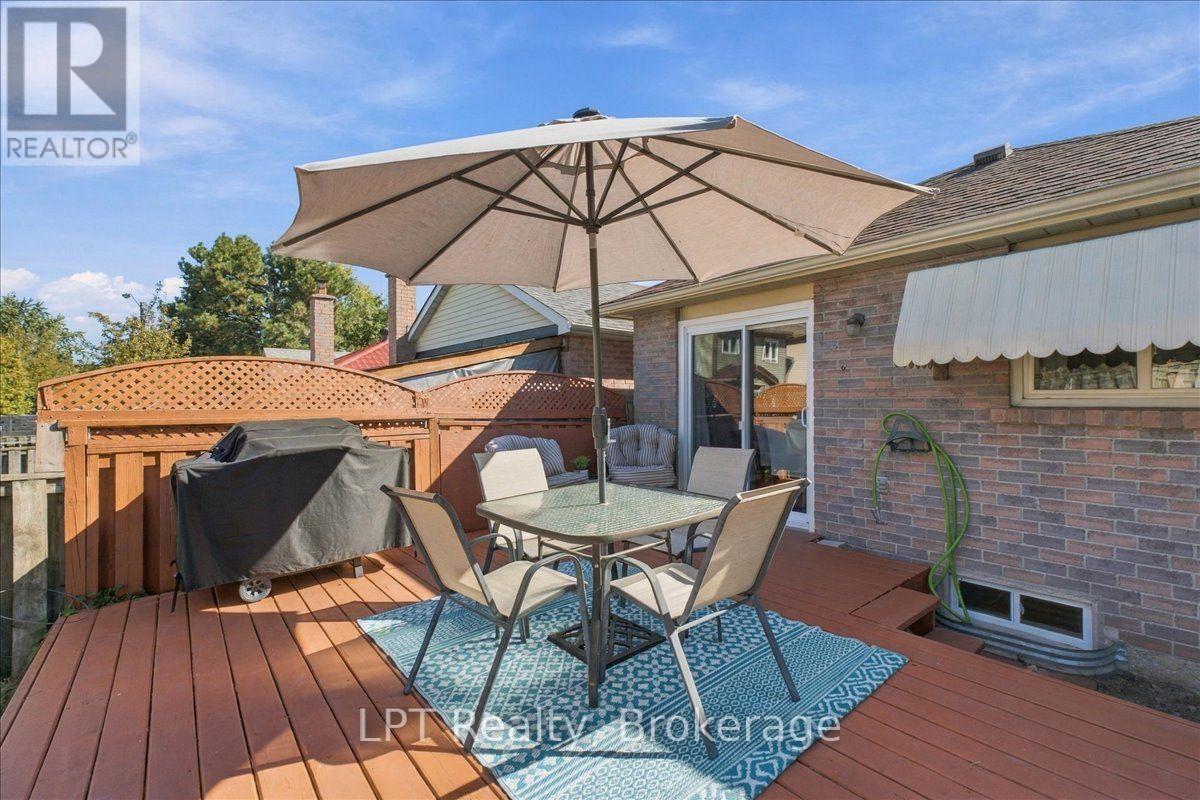69 Scarfair Pathway, Toronto, Ontario  M1B 4G2 - Photo 36 - E13829732