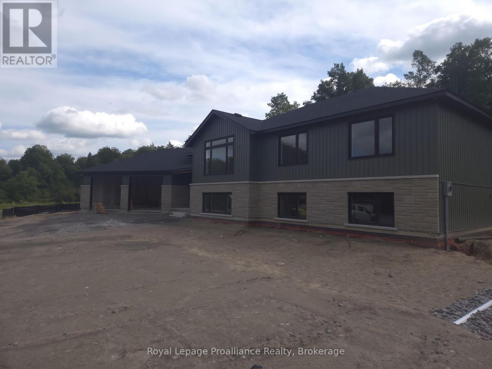 1295 Victoria Road, Prince Edward County, Ontario  K0K 1A0 - Photo 2 - X13829674